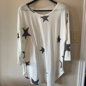 FIRST LOVE (Lovelyn) Off White Tunic Style Top  - NWT – Size L